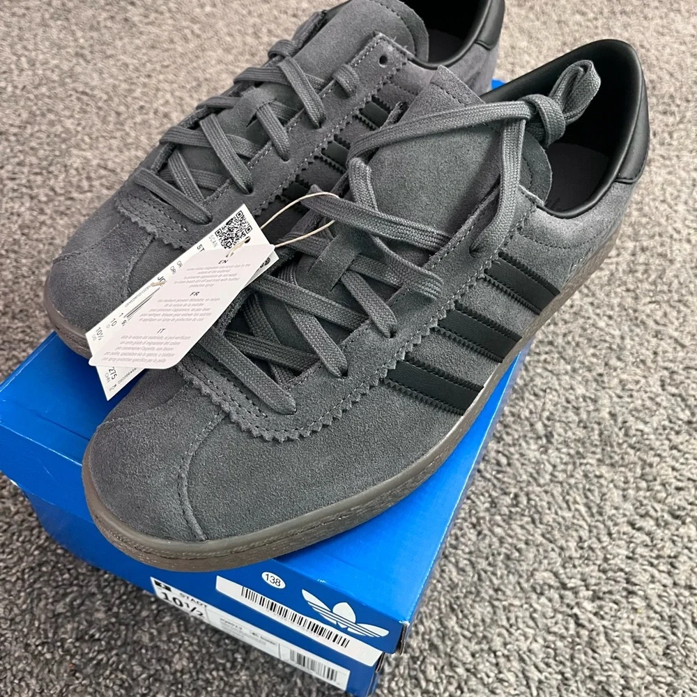 Adidas Gray Sneakers with Black Stripes - Picture 3 of 3